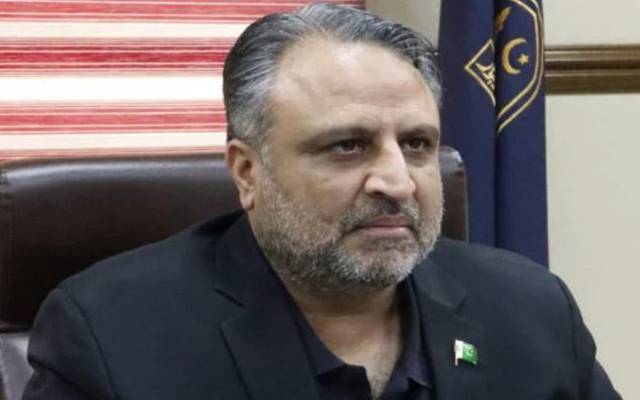 اسلامیہ یونیورسٹی اسکینڈل، سابق وی سی کو امریکا جانیوالی پرواز سے آف لوڈ