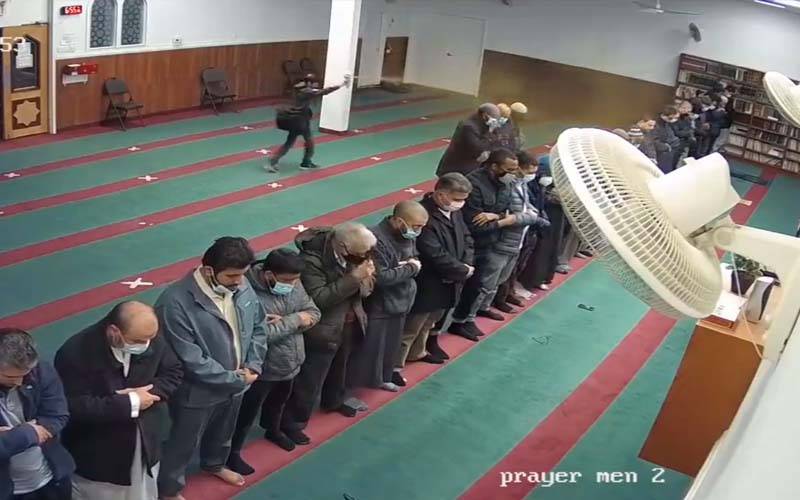 Canada, Mosque, Prayers, Attack, Incident, Video Viral, 24 News