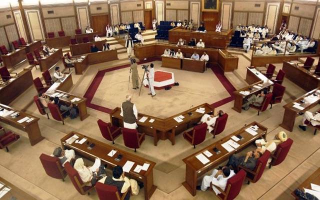 بلوچستان اسمبلی نے صوبے کی آبادی کم کرنے کے خلاف مذمتی قرارداد منظور کرلی۔