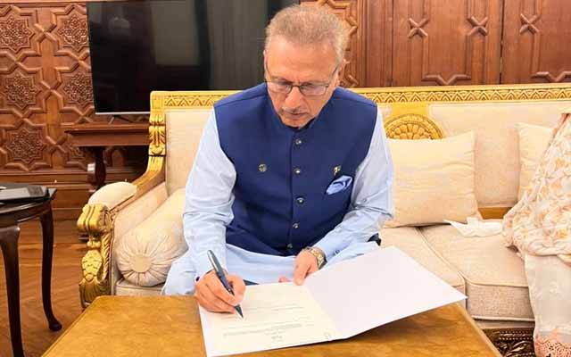 قومی اسمبلی تحلیل، صدر نے وزیراعظم کی سمری پر دستخط کر دیئے