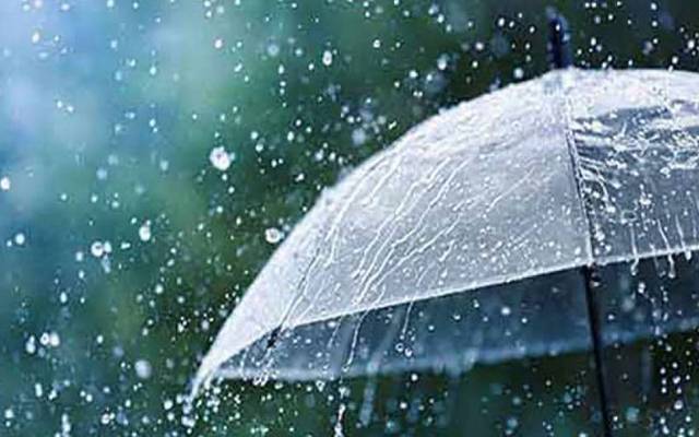 کہیں بادل تو کہیں دھوپ کی  تپش، آئندہ چوبیس گھنٹوں کے دوران ملک کے مختلف علاقوں میں تیز ہوائوں اور گرج چمک کے ساتھ بارش کی پیشگوئی کی گئی ہے۔ 