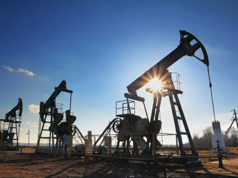 عالمی مارکیٹ میں خام تیل کی قیمت میں 12 ڈالر فی بیرل اضافہ