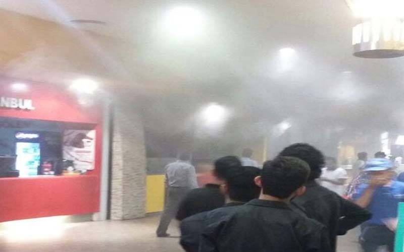 کراچی کےمشہور شاپنگ مال میں آ تشزدگی کا واقعہ پیش 