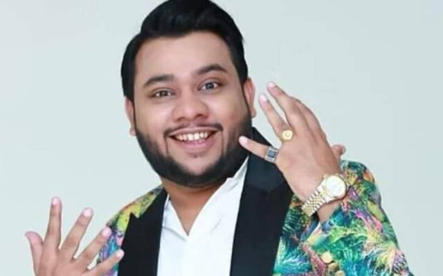 میزبان و ماڈل متھیرا کے بعد دیگر شوبز شخصیات کی جانب سے بھی یوٹیوبر نادر علی پر تنقید کا سلسلہ جاری ہے ۔