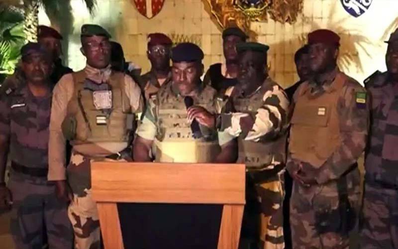 افریقی ملک گبون میں الیکشن معطل ،فوج نے اقتدار پر قبضہ کرلیا