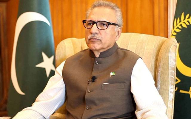 صدر عارف علوی رواں ہفتے کے آخر میں اپنی مدت پوری کر رہے ہیں لیکن اب تک صدر نے اپنا ارادہ ظاہر نہیں کیا کہ وہ عہدہ چھوڑ دیں گے یا کام کرتے رہیں گے