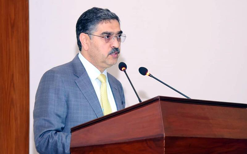 ہم اپنے شہداء کے مقروض ،قربانیوں کو بھولے نہیں:نگران وزیراعظم