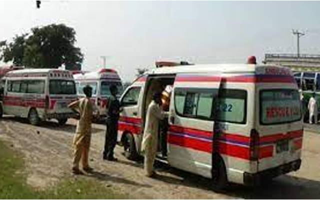 ٹھل میں بنگلانی برادری کے دو گروپوں میں تصادم ہوا ہے جس کے نتیجے میں دس افراد شدید زخمی ہوئے ہیں زخمیوں کو اسپتال منتقل کیا گیاہے