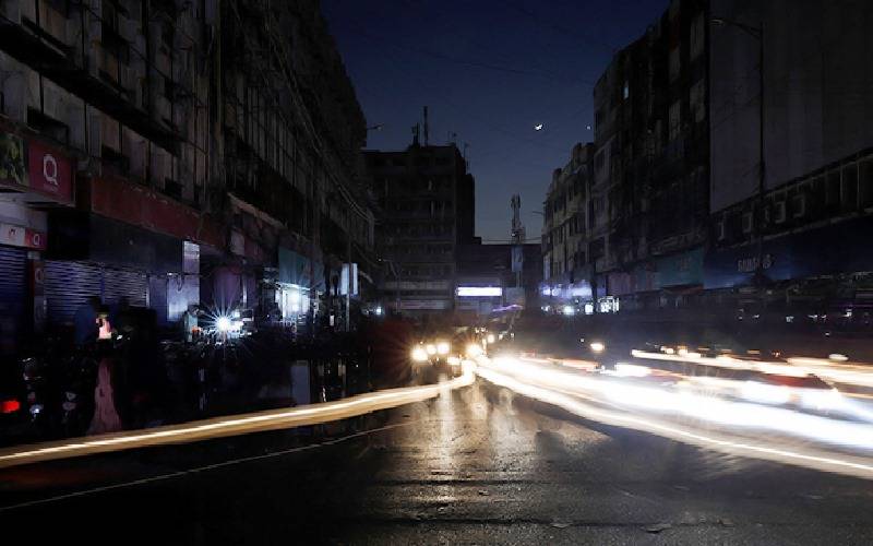  بجلی بچت پروگرام،ملک بھر میں دکانیں اور کاروبار شام کو بند کرنے کا فیصلہ