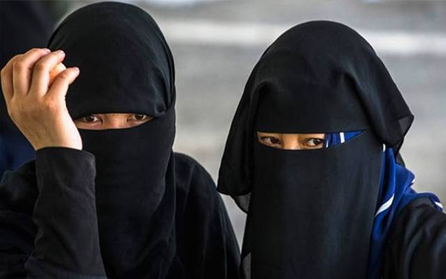 مصر میں طالبات پر نقاب پہن کر سکول آنے پر پابندی عائد