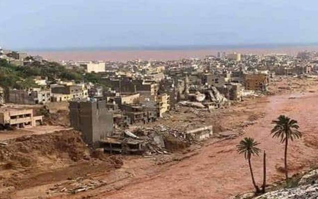  لیبیا میں بدترین سمندری طوفان نے لیبیا کے ساحلی علاقوں میں تباہی مچا دی جس کے نتیجے میں اموات کی تعداد 5 ہزار سے تجاوز کر گئی جبکہ  سیلابی ریلوں میں 10 ہزار افراد لاپتا ہوگئے ہیں۔
