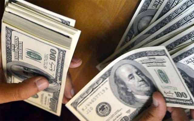 پاکستانی روپیہ مزید مستحکم، ڈالر اپنی قدر کھو بیٹھا