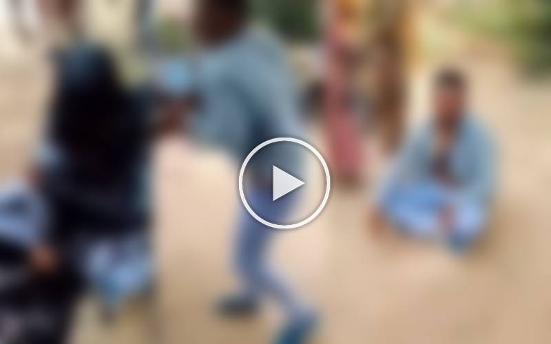 La vidéo de l’enseignant arrêté pour comportement immoral avec l’élève est devenue virale
