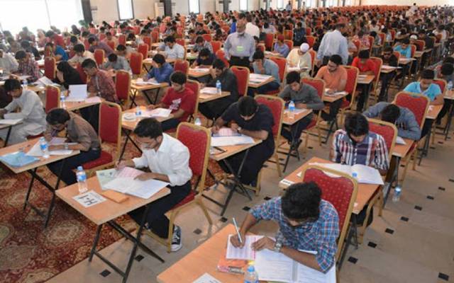 ایم ڈی کیٹ میں نقل اور پرچہ آؤٹ کرنے میں ملوث10 ملزمان گرفتار