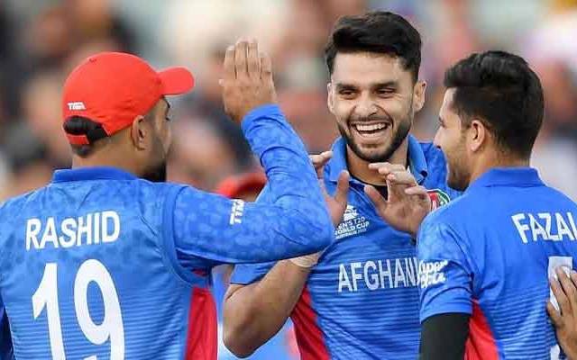اپنے ملک کی نمائندگی کرنا بہت ہی فخر کی بات ہے لیکن میں ورلڈکپ کے بعد ون ڈے کرکٹ سے ریٹائر ہو جاؤں گا۔ورلڈکپ کے لیے افغان ٹیم میں شامل نوجوان فاسٹ بولر نے ایک روزہ کرکٹ سے ریٹائرمنٹ کا اعلان کر دیا