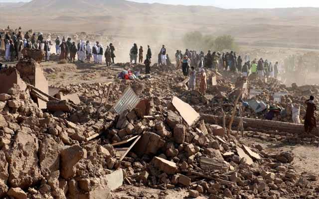 افغانستان میں شدید زلزلہ ، صوبہ ہرات میں جاں بحق افراد کی تعداد2400سے زائد