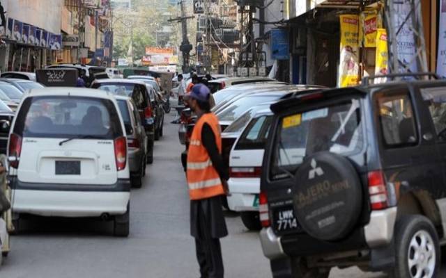 محکمہ ایکسائز نے گاڑیوں کی رجسٹریشن کارڈ ز بنانا بند کردیئے