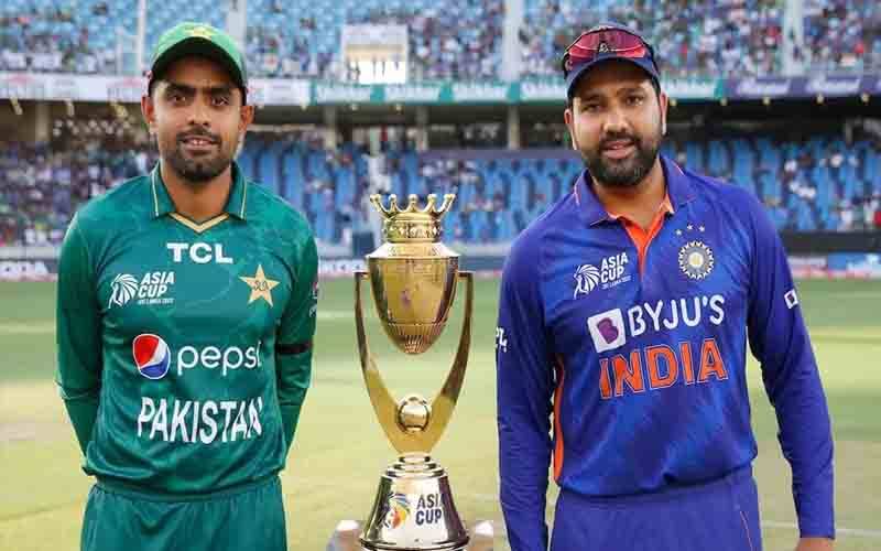 پاکستان ورلڈ کپ میں انڈیا کو  ہرانے کے لیے ُپرعزم،شاہینوں نے کمر کس لی 