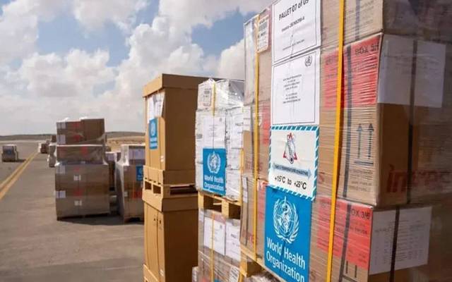 اسرائیل کے فضائی حملوں سے متاثرہ فلسطینیوں کیلئے  پاکستان کی جانب سے امداد کی پہلی کھیپ بھیج دی گئی ہے۔ امدادی سامان کے قافلے آج غزہ میں داخل ہوں گے، مصر کے بارڈر پر 100 امدادی ٹرک قطار میں لگے ہیں۔