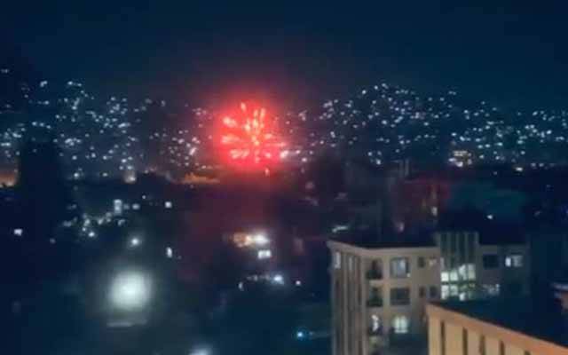 پاکستان کیخلاف جیت، افغانستان میں ہوائی فائرنگ، آتشبازی