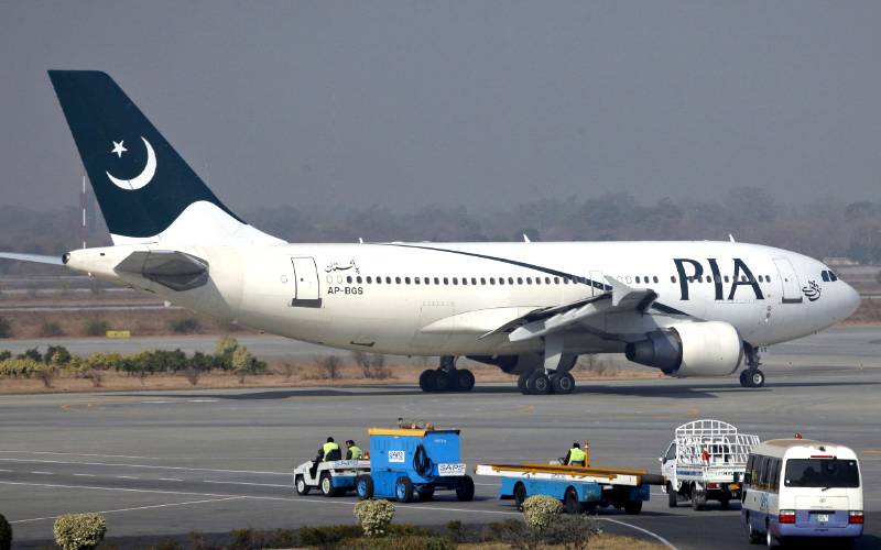 پی آئی اے کا مالی بحران شدید،49 پروازیں منسوخ