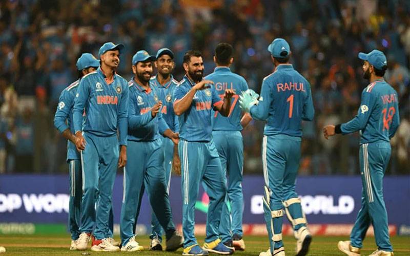 بھارت سری لنکا کو شکست دیکر ورلڈ کپ 2023ء کے سیمی فائنل میں پہنچنے والی ٹیم بن گئی