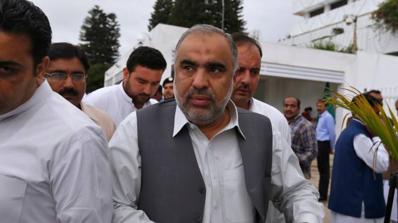 عدالت کا پی ٹی آئی رہنما اسد قیصر کو جوڈیشل لاک اپ میں رکھنے کا حکم