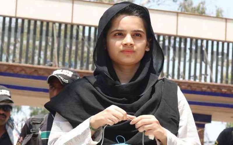 میری جان کو خطرہ ہے, پولیس میرا کیس بگاڑنا چاہتی ہے: اُم رُباب چانڈیو