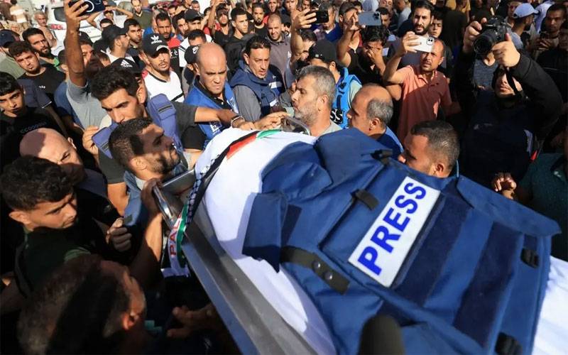 غزہ پر اسرائیلی بمباری، ایک ماہ کے دوران 41 صحافی جاں بحق