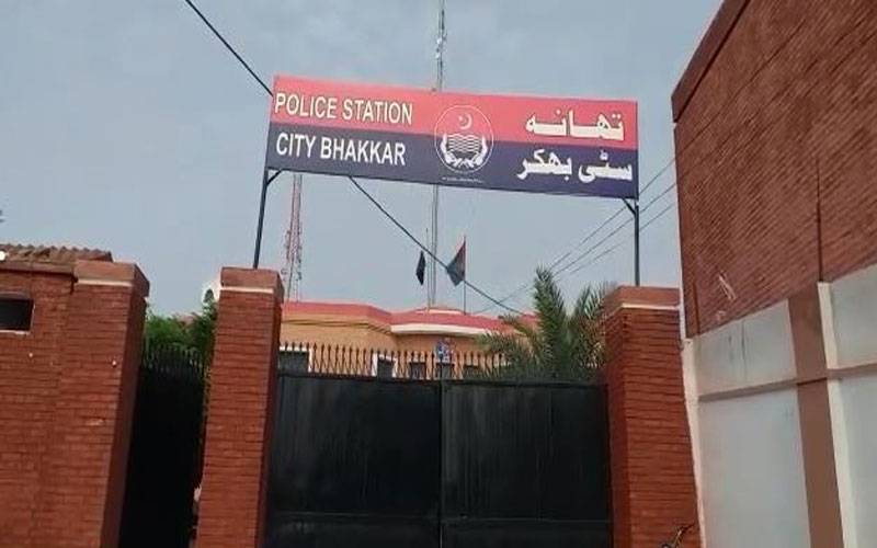 بھکر، ٹیکسی ڈرائیور نے تین مرلے مکان کیلئے والدہ، بہن اور بہنوئی کو قتل کردیا