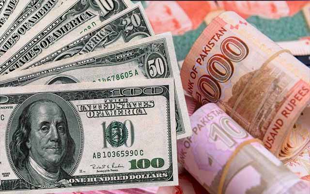 ڈالر کی اڑان جاری، ہفتے کے پہلے کاروباری روز قیمت میں 17 پیسے اضافہ