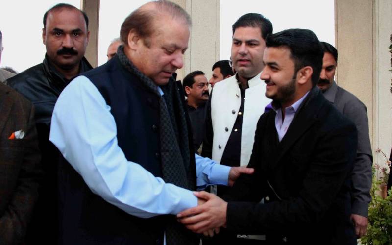  میاں نواز شریف خصوصی پرواز سے کوئٹہ پہنچ گئے ،اہم ملاقاتیں