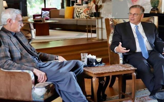  امریکی سفیر ڈونلڈ بلوم نے استحکام پاکستان پارٹی کے پیٹرن انچیف جہانگیر ترین سے ان کی رہائش گاہ پر ملاقات کی۔