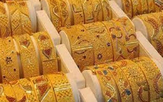 سونا خریدنے والوں کیلئے اچھی خبر آگئی، ملک میں سونے کی قیمت میں دوسرے روز بھی کمی ریکارڈ کی گئی ہے۔ 