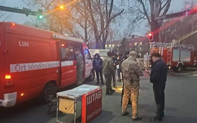 قازقستان کے سب سے بڑے شہر الماتے کے ایک ہاسٹل کی تین منزلہ عمارت میں آتشزدگی سے 13 افرادجاں بحق اور دو زخمی ہو گئے ہیں ۔