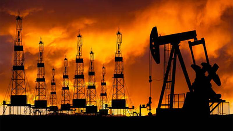  تیل کی قیمتوں میں مسلسل کمی کے بعد معمولی  اضافہ