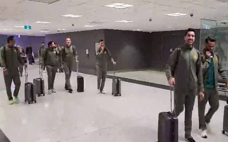 قومی ٹیم سڈنی پہنچ گئی، 14 دسمبر کو پہلے ٹیسٹ میچ سے قبل شیڈول کیا ہو گا؟