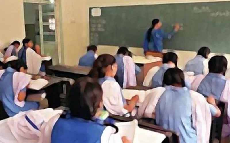 پنجاب بھر کے سرکاری سکولوں میں نئی بھرتیاں کرنے پر غور