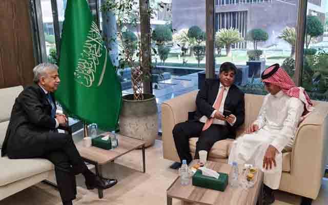 پاکستان اور خلیج تعاون کونسل کے درمیان جلد آزادانہ تجارتی معاہدہ طے پانے کا امکان