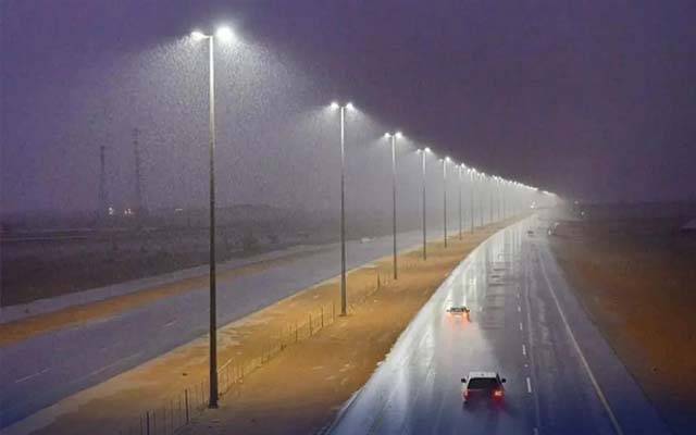 سعودی عرب میں گرج چمک کیساتھ طوفانی بارشوں کا امکان