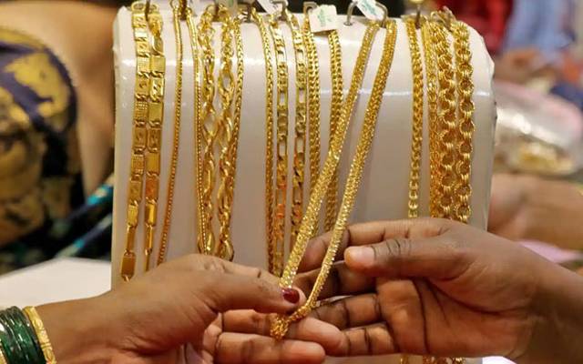 ملک بھر میں آج سونے کی فی تولہ قیمت مستحکم رہی۔ 