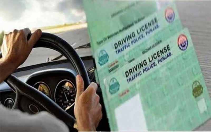 تھانوں کے فرنٹ ڈیسک پر ڈرائیونگ لائسنس کی سہولت دینے پر ورکنگ کا آغاز 
