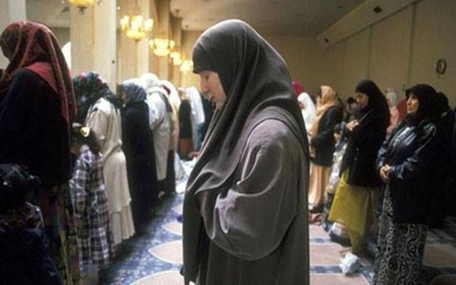 سندھ کی مساجد میں خواتین کیلئے جگہ مختض کرنے کافیصلہ