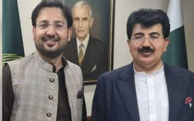 چیئرمین سینیٹ صادق سنجرانی کے بھائی رازق سنجرانی کو ایم ڈی سینڈک کے عہدے سے ہٹا دیاگیا۔