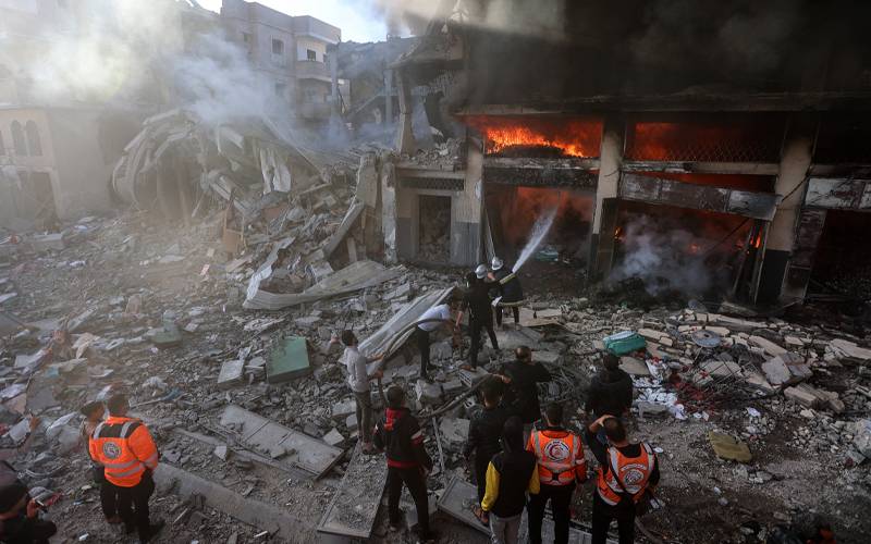 غزہ میں فلسطینیوں کا قتل عام جاری،مزید 300 سے نہتے مسلمان شہید