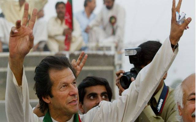 عمران خان کے محسن کون تھے اور انہوں نے اپنا پہلا سیاسی دفتر کہاں کھولا؟
