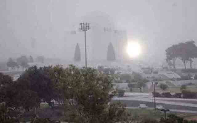 کراچی میں سردی کی شدت میں اضافہ ، درجہ حرارت کتنا رہا؟