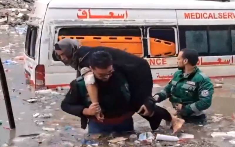بے رحم اسرائیلی فوج کے بہیمانہ وار جاری،فلسطینیوں کےگھر،قبرستان،سکول مسمار