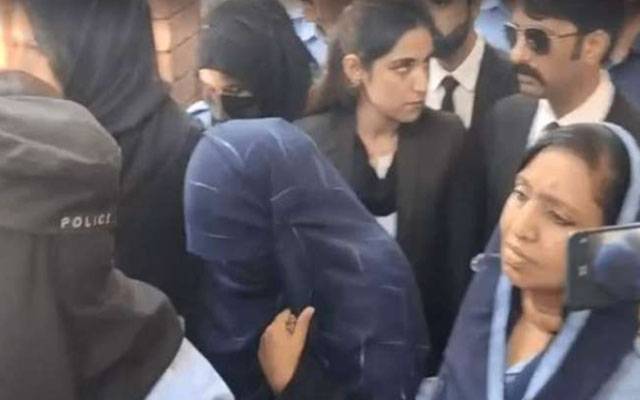 کمسن ملازمہ رضوانہ تشدد کیس،سول جج کی اہلیہ ملزمہ عدالت میں پیش