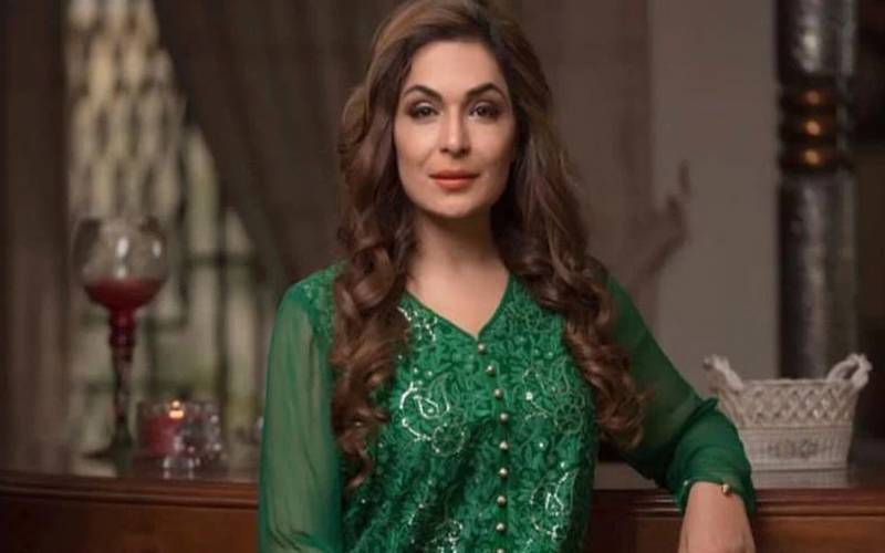 اداکارہ میرا کا ڈرائیور ڈائمنڈ نیکلس اور قیمتی گھڑی لے اڑا، مقدمہ درج
